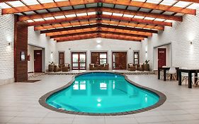 Yalla Yalla Boutique Hotel